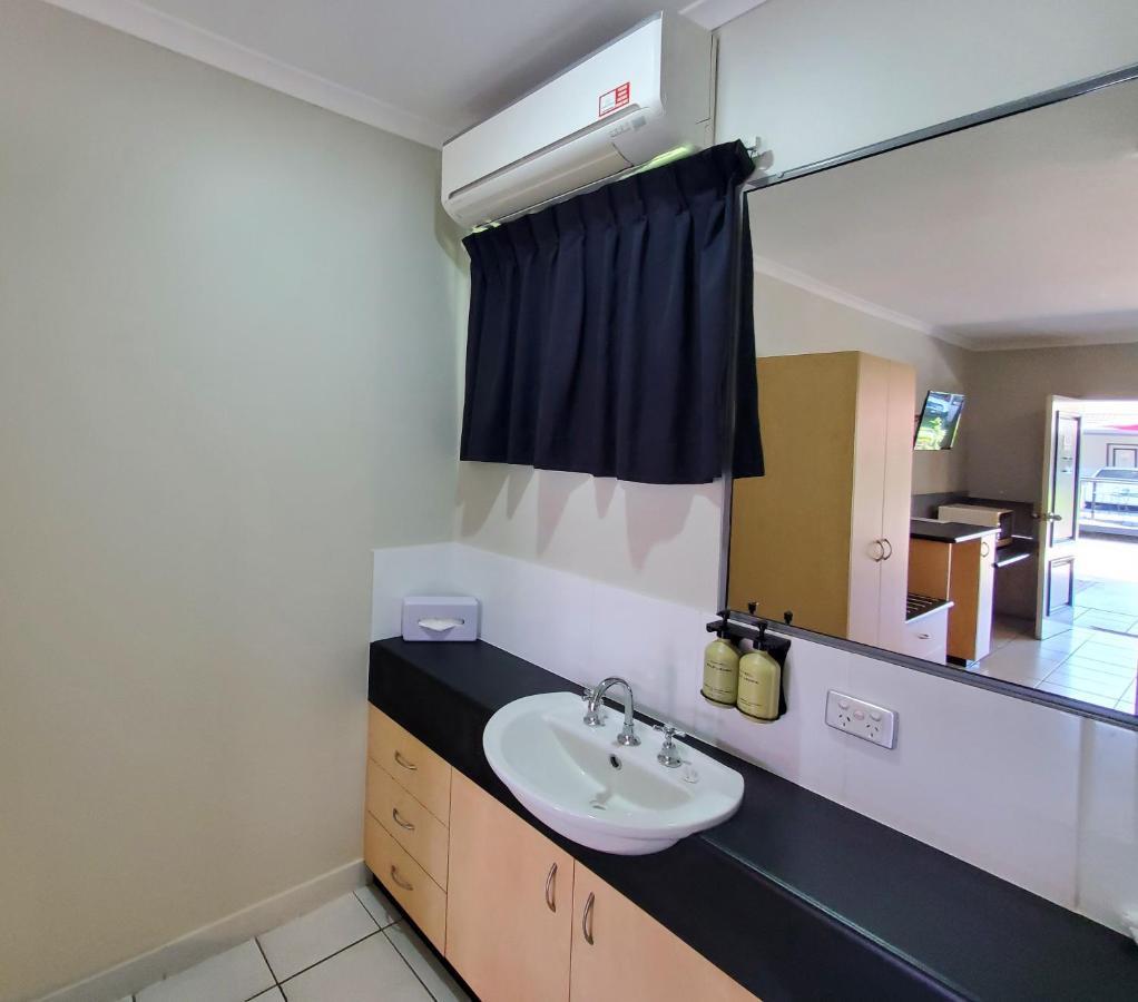 Alara Motor Inn Mackay Extérieur photo