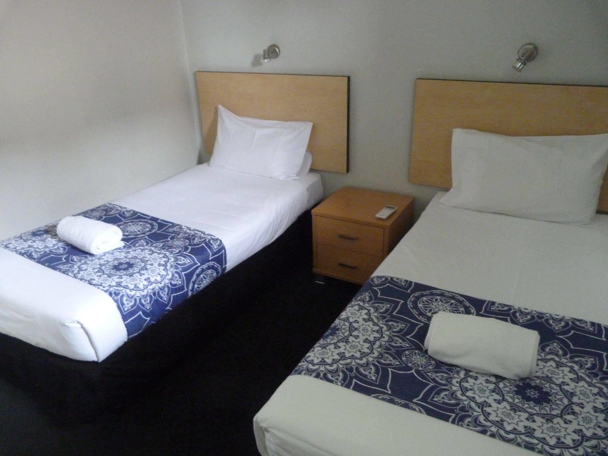 Alara Motor Inn Mackay Extérieur photo